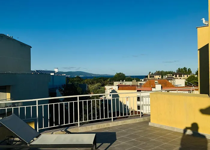 Aqua Blue 38 Penthouse Sunny Apartament *