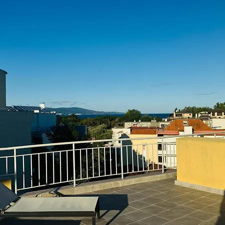 Aqua Blue 38 Penthouse Sunny Apartament *